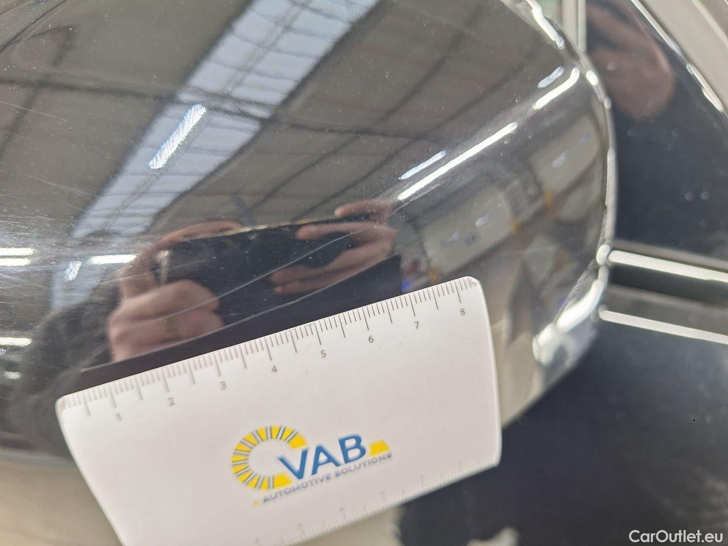  Volvo  XC 40 Volvo, XC40 '17 PHEV, Volvo XC40 T4 Recharge Geartronic R-Design 5d #27