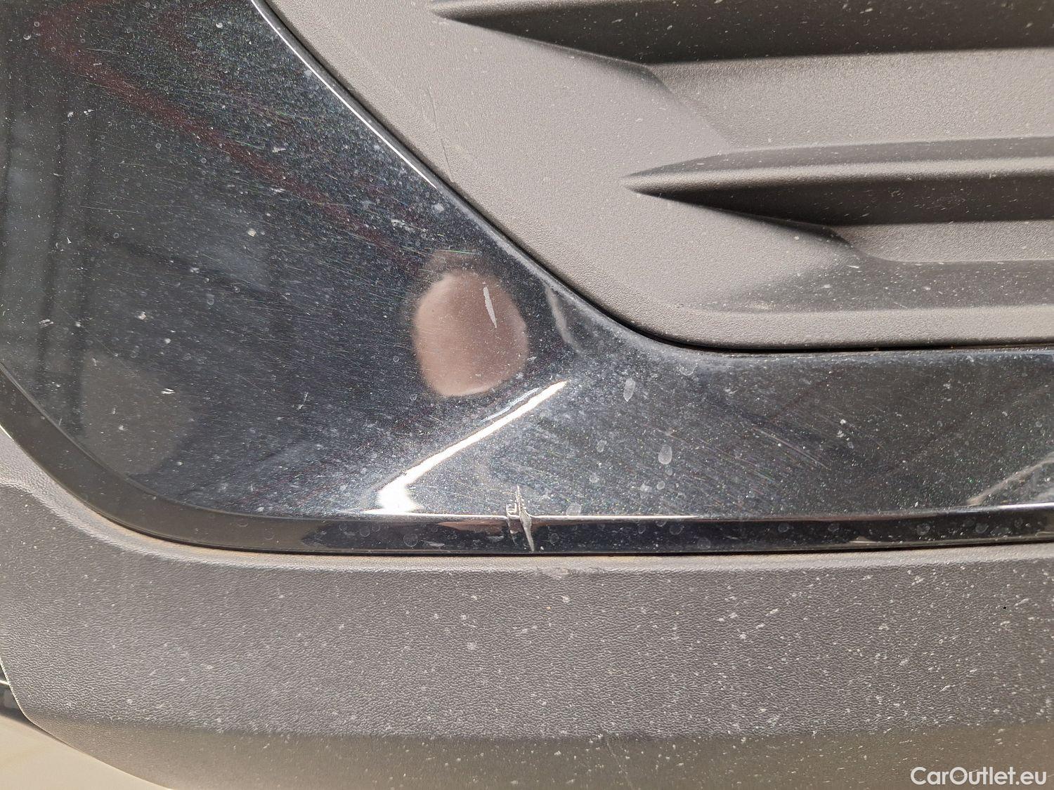  Volvo  XC 40 Volvo, XC40 '17 PHEV, Volvo XC40 T4 Recharge Geartronic R-Design 5d #7