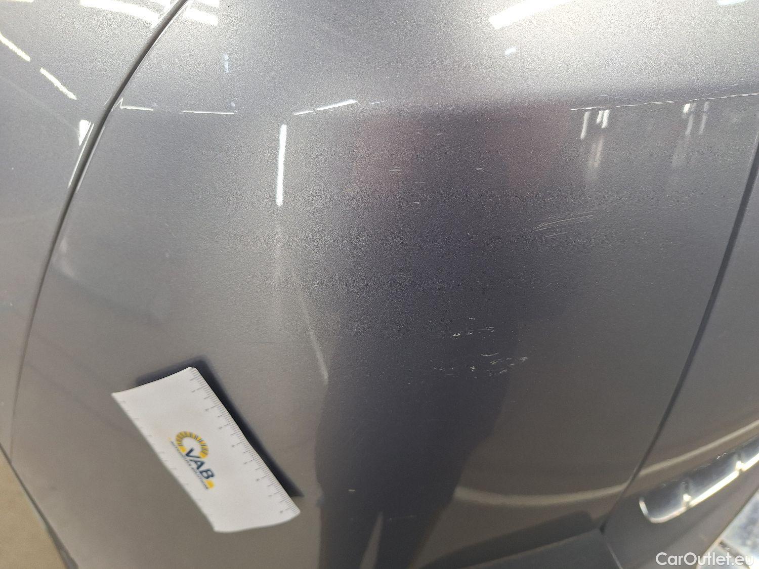  Peugeot  5008 Peugeot,  '16, Peugeot  1.5 BlueHDi 96kW S&S EAT8 GT Line 5d 7pl #27