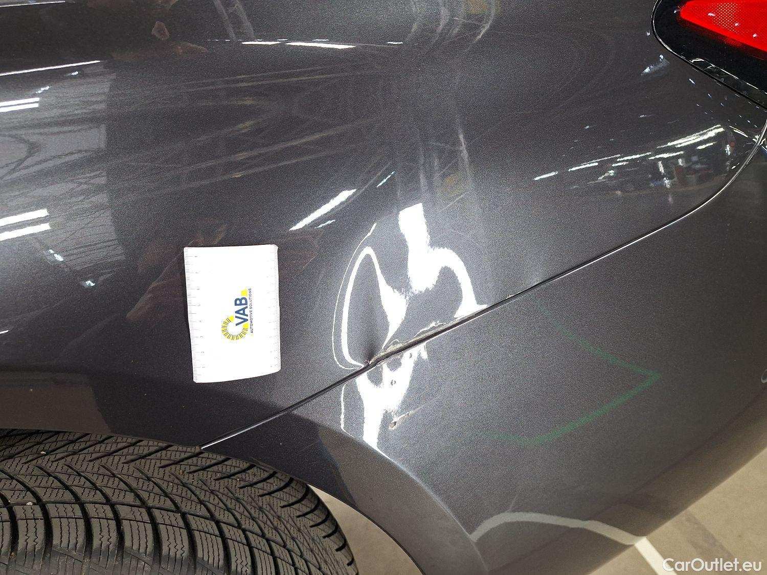  Bmw  Serie 5 BMW, 5-serie To FL'20, BMW 5 Reeks Touring 518d Aut. (110 kW) 5d #19