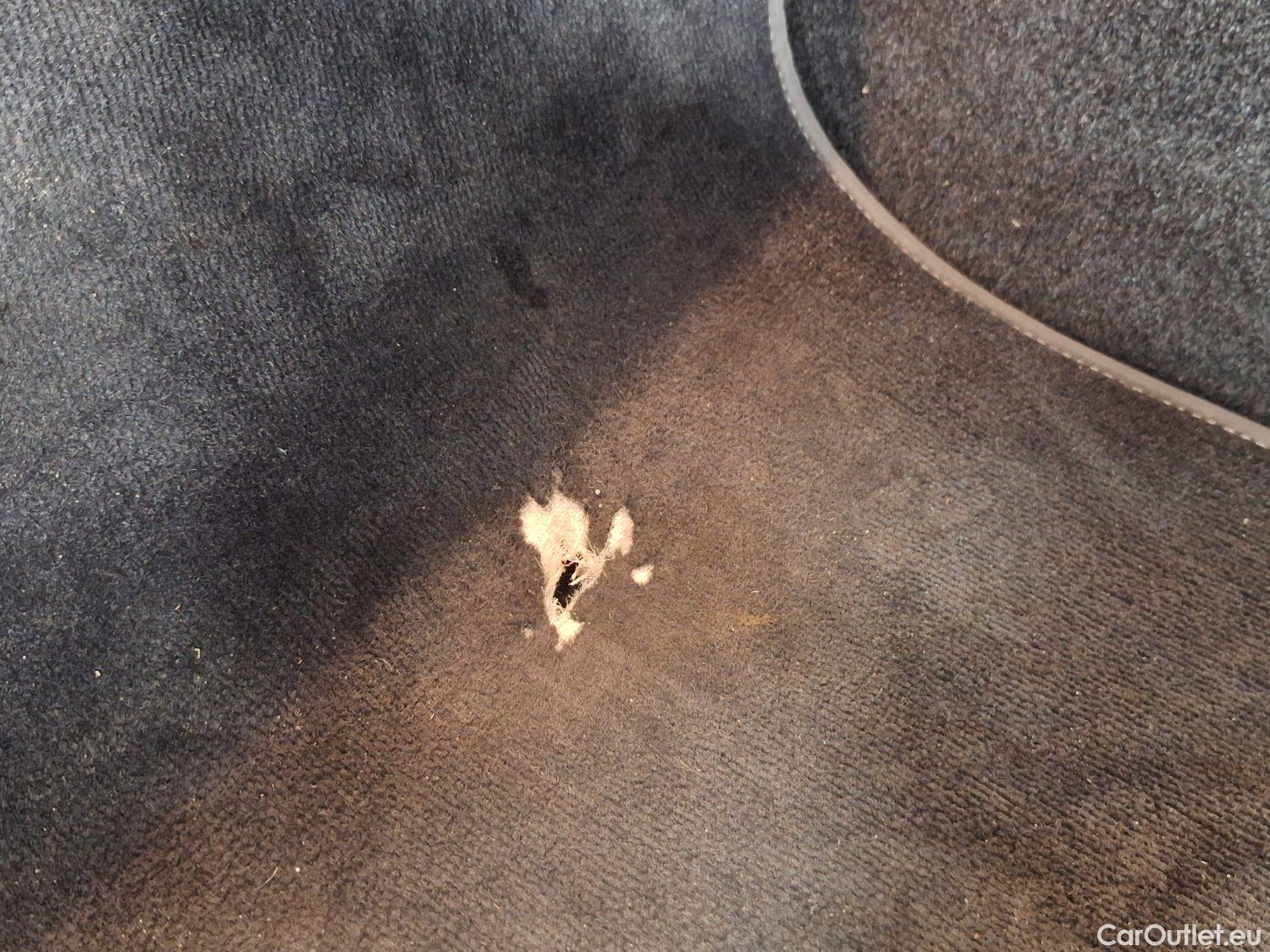  Mercedes  A-Klasse Mercedes, A-Class Berline '18, Mercedes-Benz  Limousine A 180d Business S #38