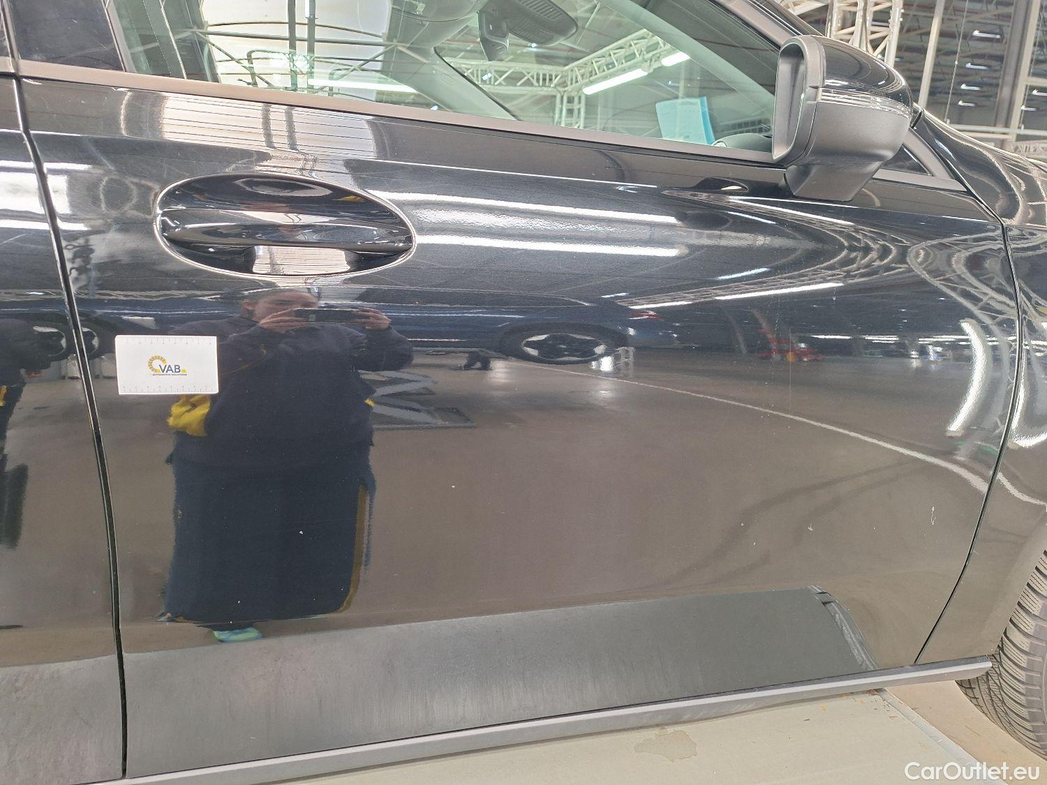  Mercedes  A-Klasse Mercedes, A-Class Berline '18, Mercedes-Benz  Limousine A 180d Business S #13