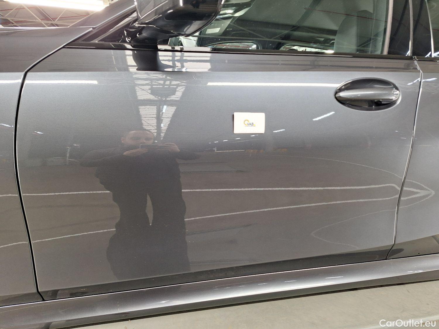  Bmw  Serie 3 BMW, 3-serie Touring '18, BMW 3 Reeks Touring 320dA (120 kW) 5d #29