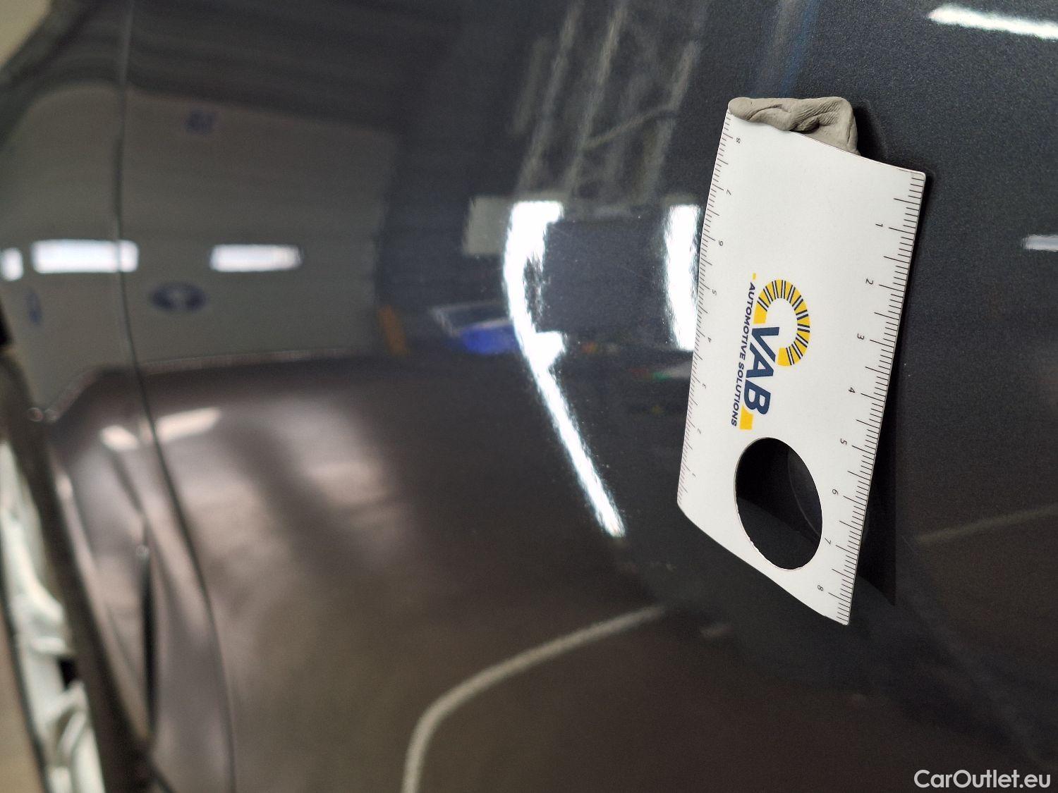  Bmw  Serie 3 BMW, 3-serie Touring '18, BMW 3 Reeks Touring 318dA (100 kW) 5d #17