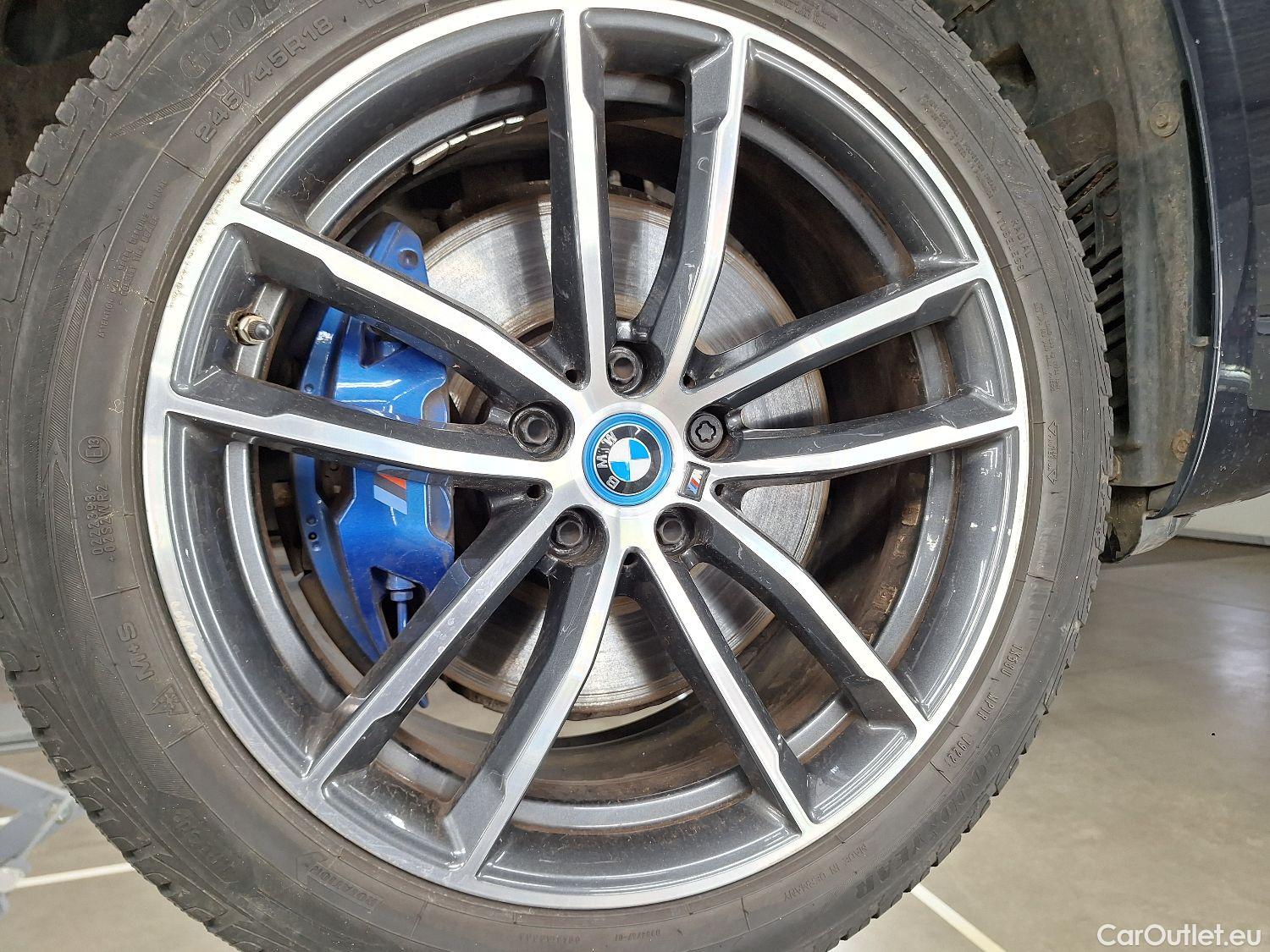  Bmw  Serie 5 BMW, 5-ser To FL'20 PHEV, BMW 5 Reeks Touring 520e 150kW 5d #3