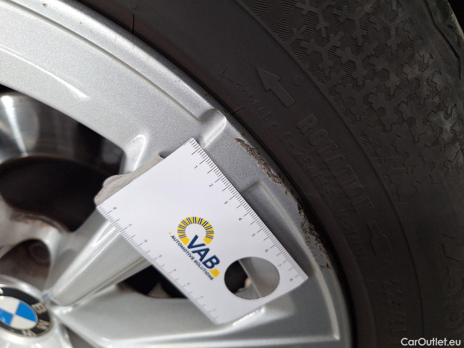  Bmw  Serie 3 BMW, 3-serie Touring '18, BMW 3 Reeks Touring 318dA (100 kW) 5d #49