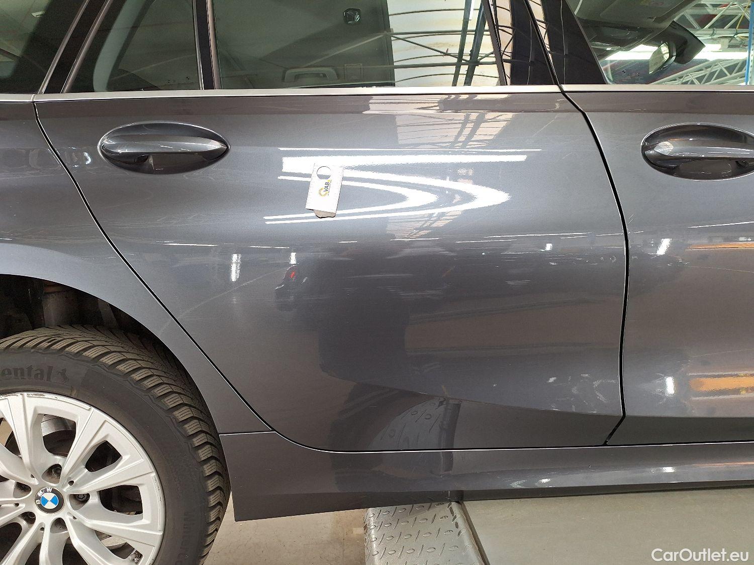  Bmw  Serie 3 BMW, 3-serie Touring '18, BMW 3 Reeks Touring 318dA (100 kW) 5d #58