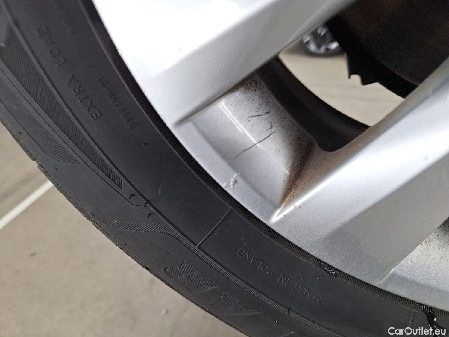  Skoda  Karoq Skoda,  '17, Skoda  1.0 TSI 81kW Ambition 5d #8