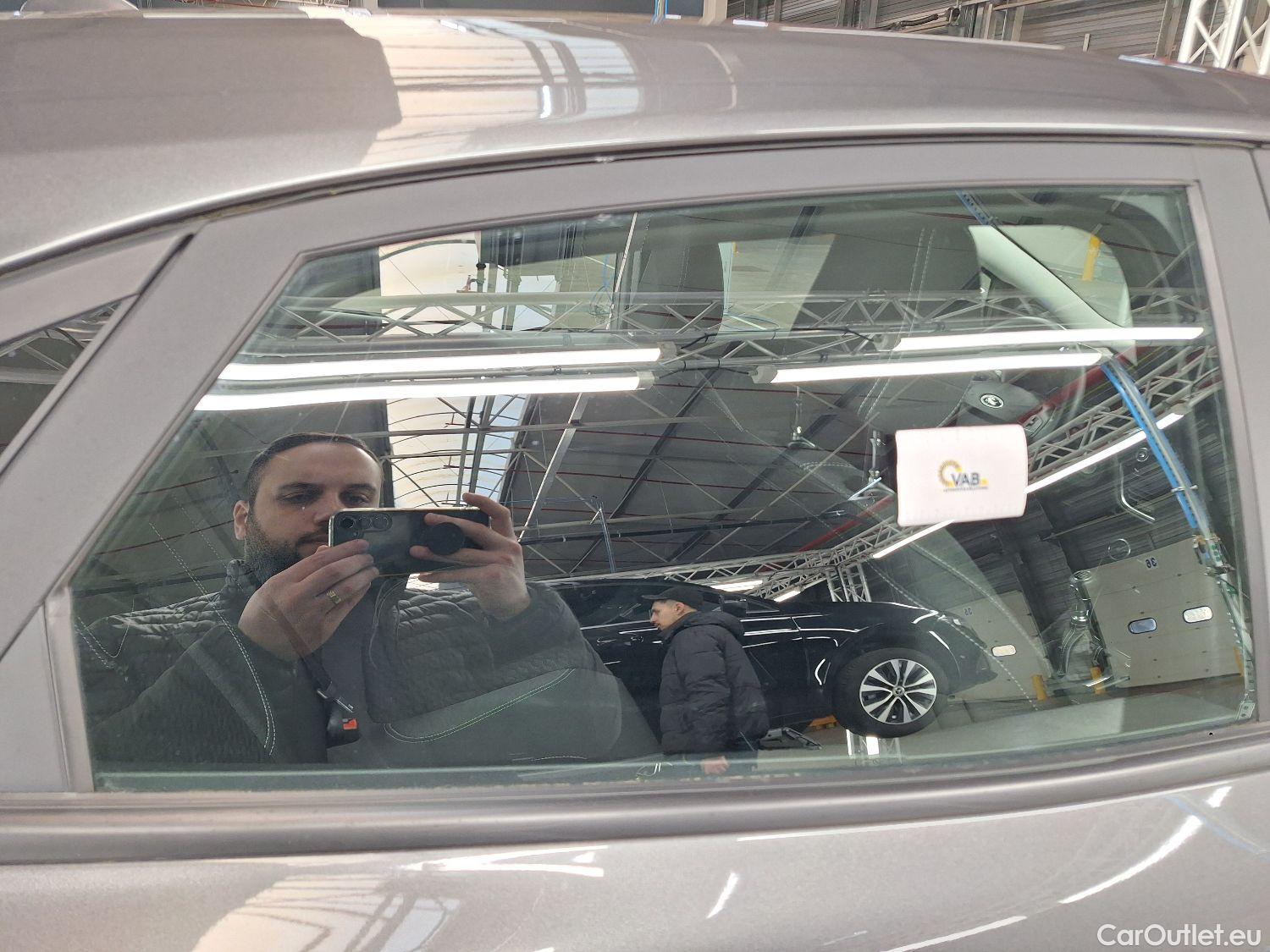  Ford  Puma Ford,  '19, Ford  1.0i Ecoboost mHEV 92kW Titanium 5d #24