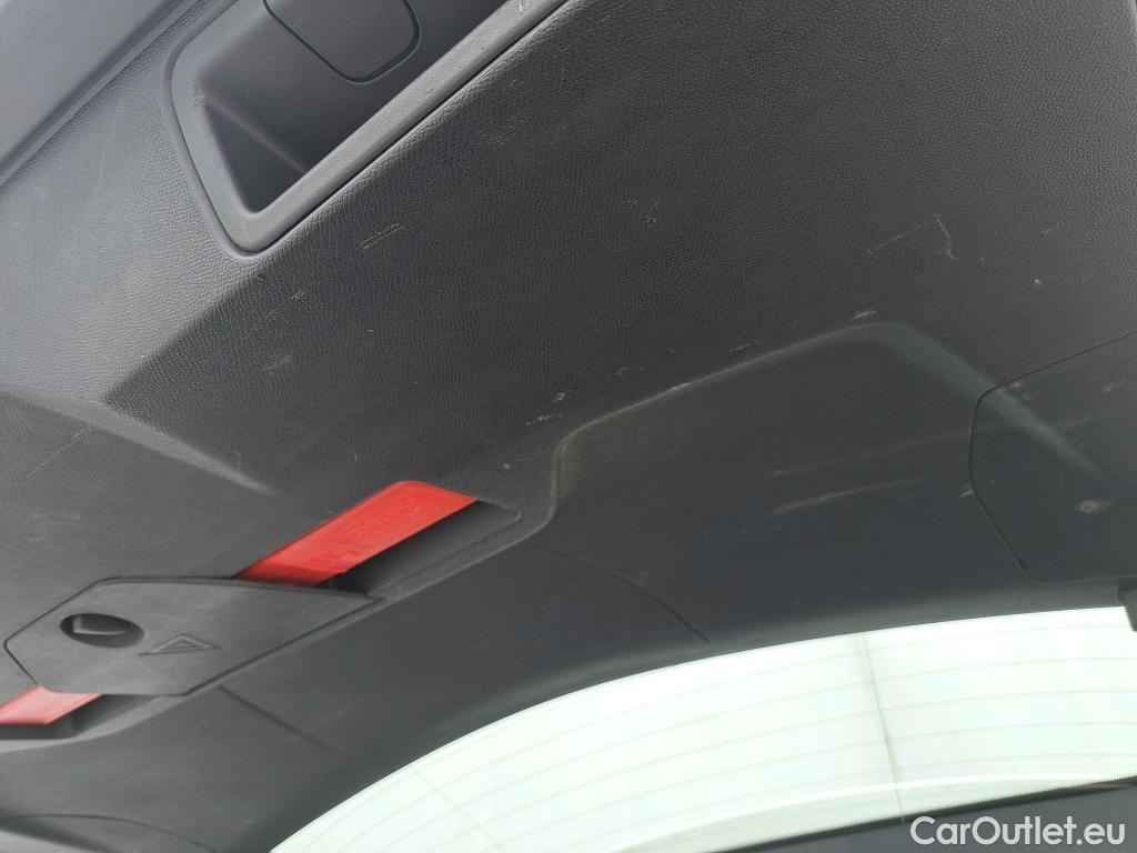  Peugeot  3008 PEUGEOT  / 2020 / 5P / todoterreno 1.5 BlueHDi 96kW (130CV) S&S Active Pack #10