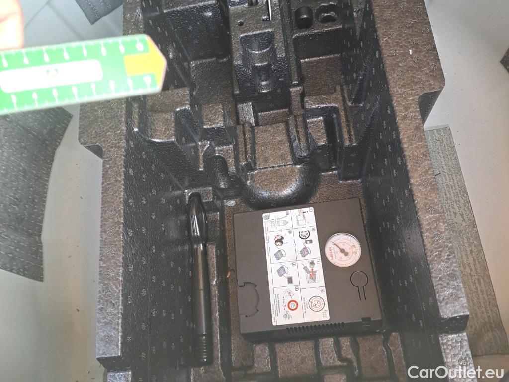  Skoda  KAMIQ SKODA  1.0 TSI 81kW (110CV) DSG Ambition #1