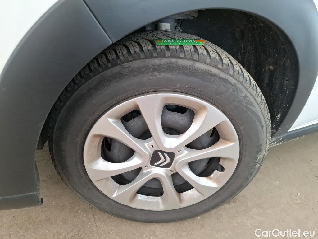  Citroen  C3  Feel Business 1.2 PureTech 80CV BVM5 E6d #10