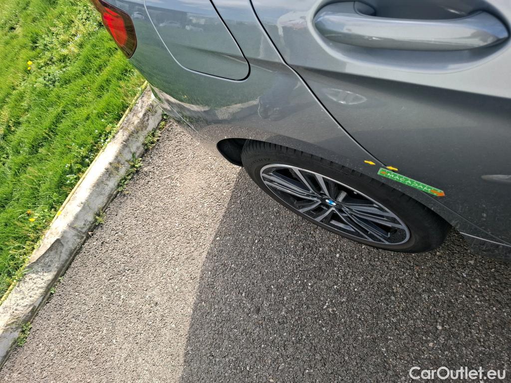  Bmw  Serie 1 BMW Série 1 / 2019 / 5P / Berline 116i DKG7 Business Design #13