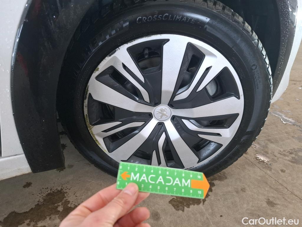  Peugeot  208  (e-) Active Business 50kWh BVA #21