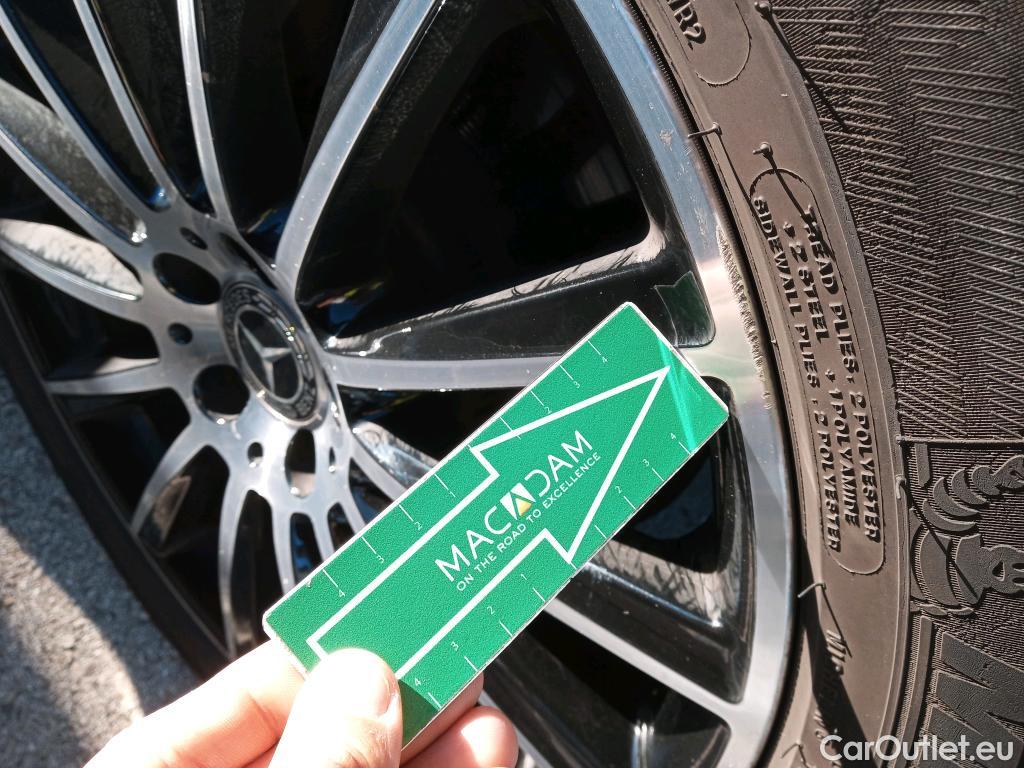  Mercedes  G-Klasee MERCEDES-BENZ GLC Coupé / 2019 / 5P / coupé GLC 300 d 4MATIC #17