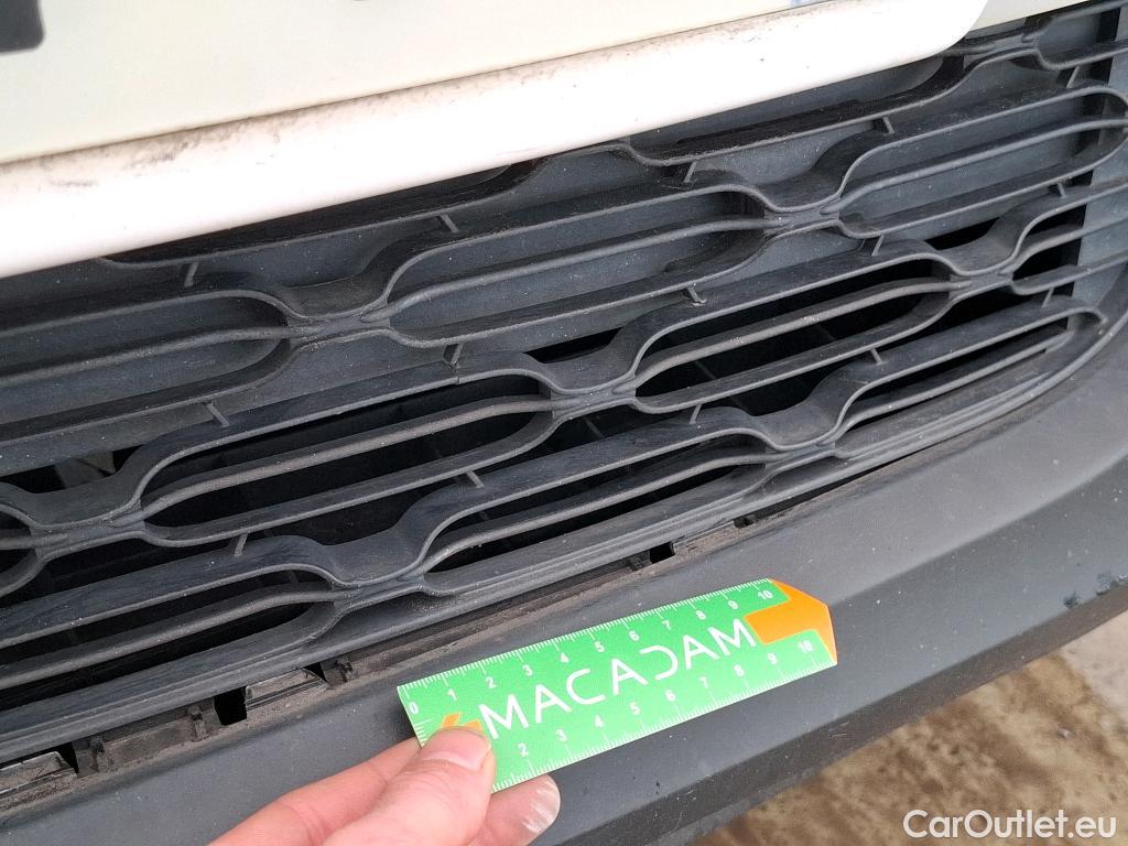  Citroen  C3  Société Feel 1.2 PureTech 80CV BVM5 E6 #11