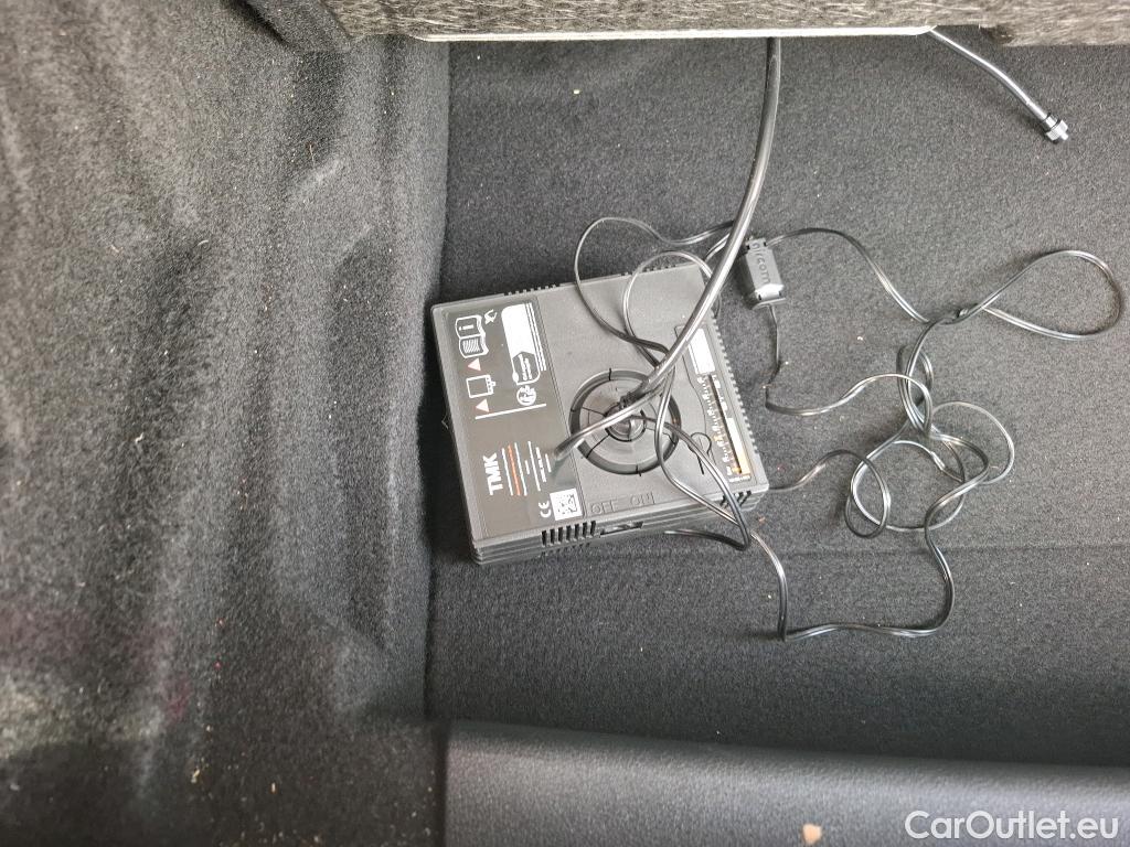  Bmw  Serie 1 BMW Série 1 / 2019 / 5P / Berline 116i DKG7 Business Design #23