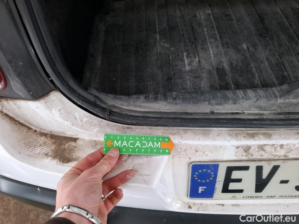  Citroen  C3  Société Feel 1.2 PureTech 80CV BVM5 E6 #1