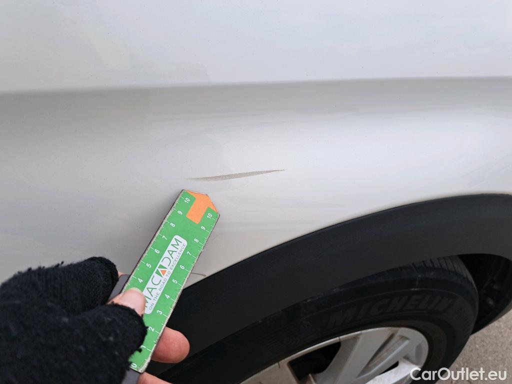  Peugeot  3008 PEUGEOT  / 2020 / 5P / todoterreno 1.5 BlueHDi 96kW (130CV) S&S Active Pack #18