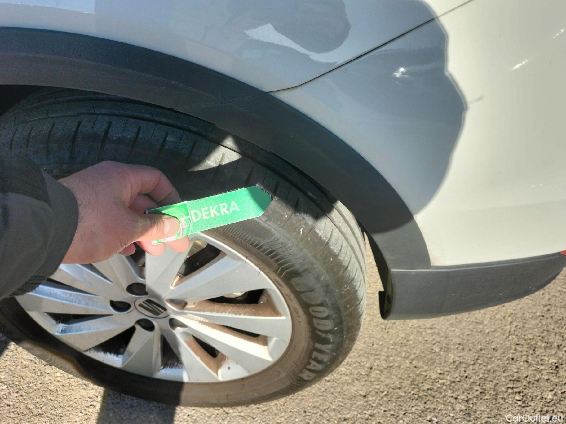  Seat  Arona  Style Special Edition 1.0 TSI 115CV AT7 E6d #27