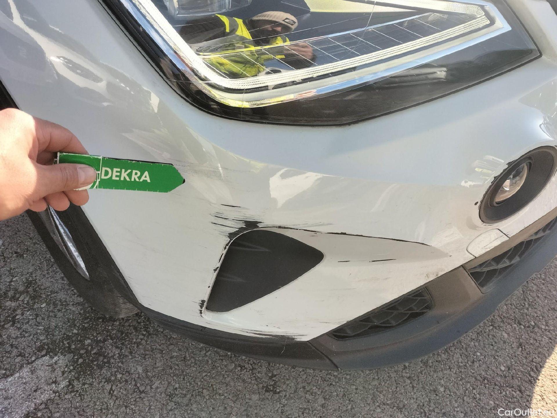  Seat  Arona  Style Special Edition 1.0 TSI 115CV AT7 E6d #2