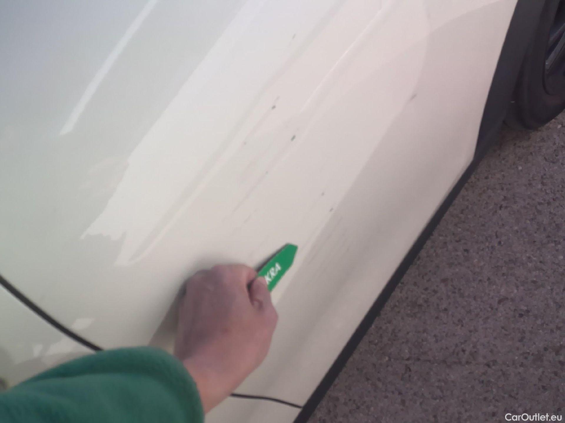  Mini  Cooper MINI MINI / 2014 / 5P / berlina con portón ONE 5 PUERTAS (CX) #7