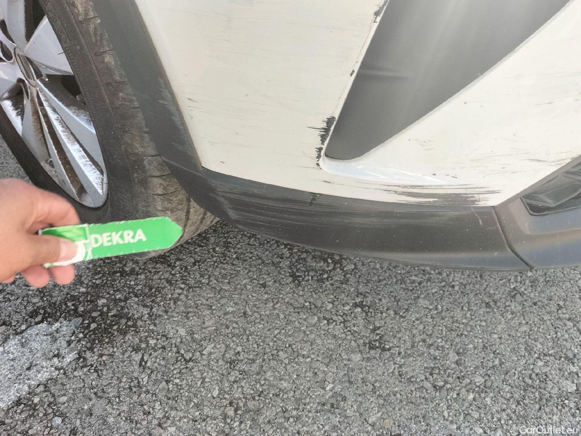  Seat  Arona  Style Special Edition 1.0 TSI 115CV AT7 E6d #4