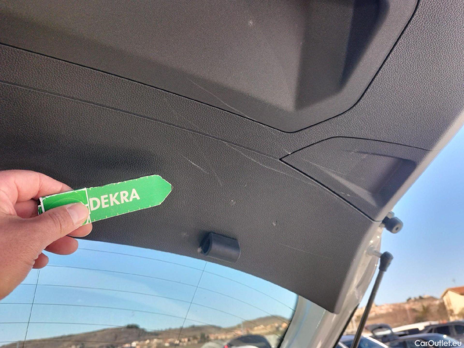  Seat  Arona  Style Special Edition 1.0 TSI 115CV AT7 E6d #40