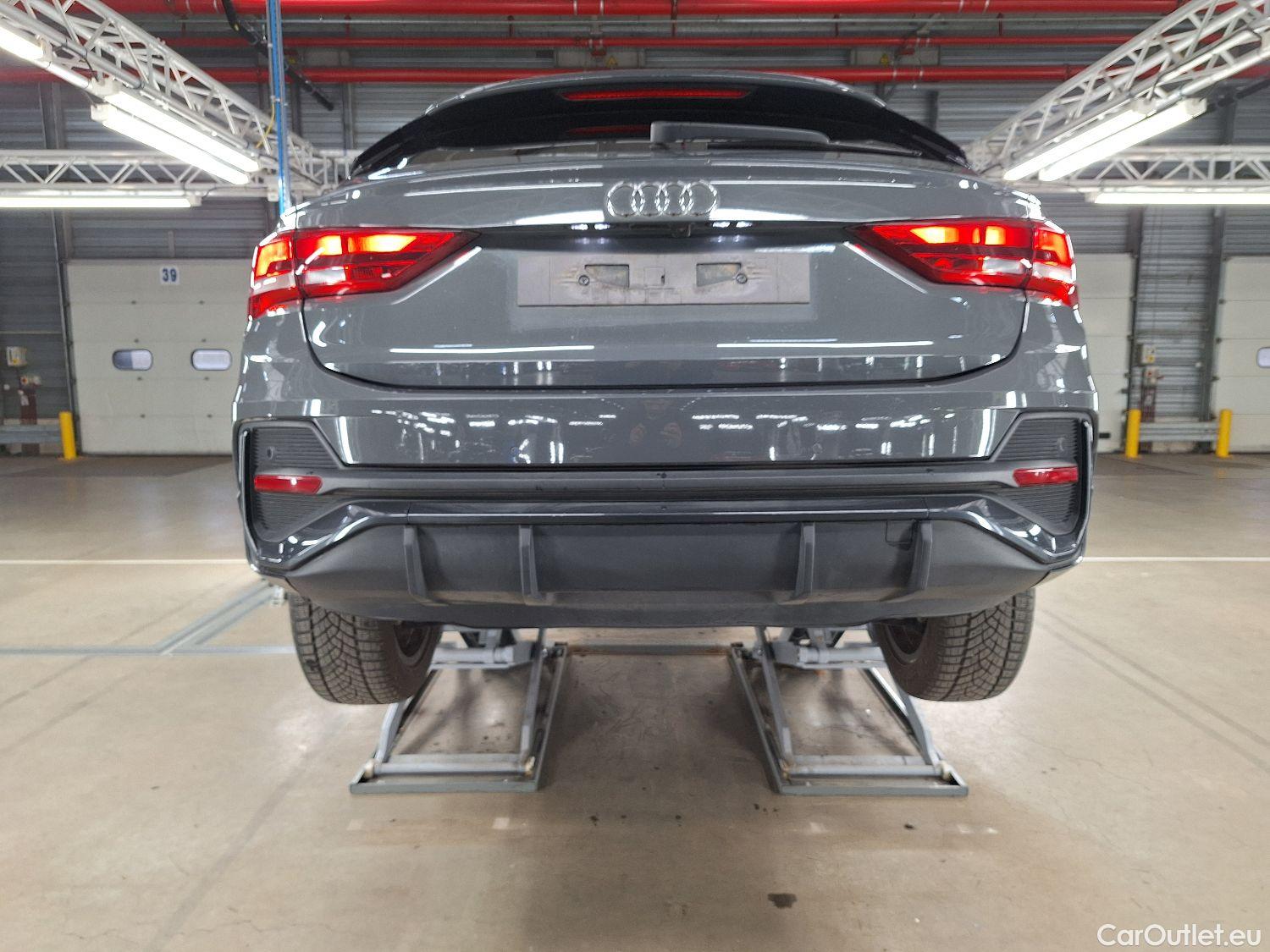  Audi  Q3 Audi,  SB '19 PHEV, Audi  Sportback 45 TFSI e S tronic 5d #23