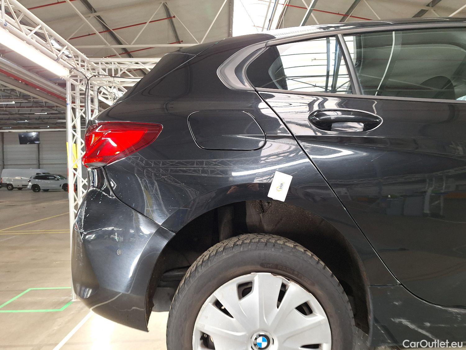  Bmw  Serie 1 BMW, 1-serie '19, BMW 1 Reeks Hatch 116d (85 kW) 5d #35