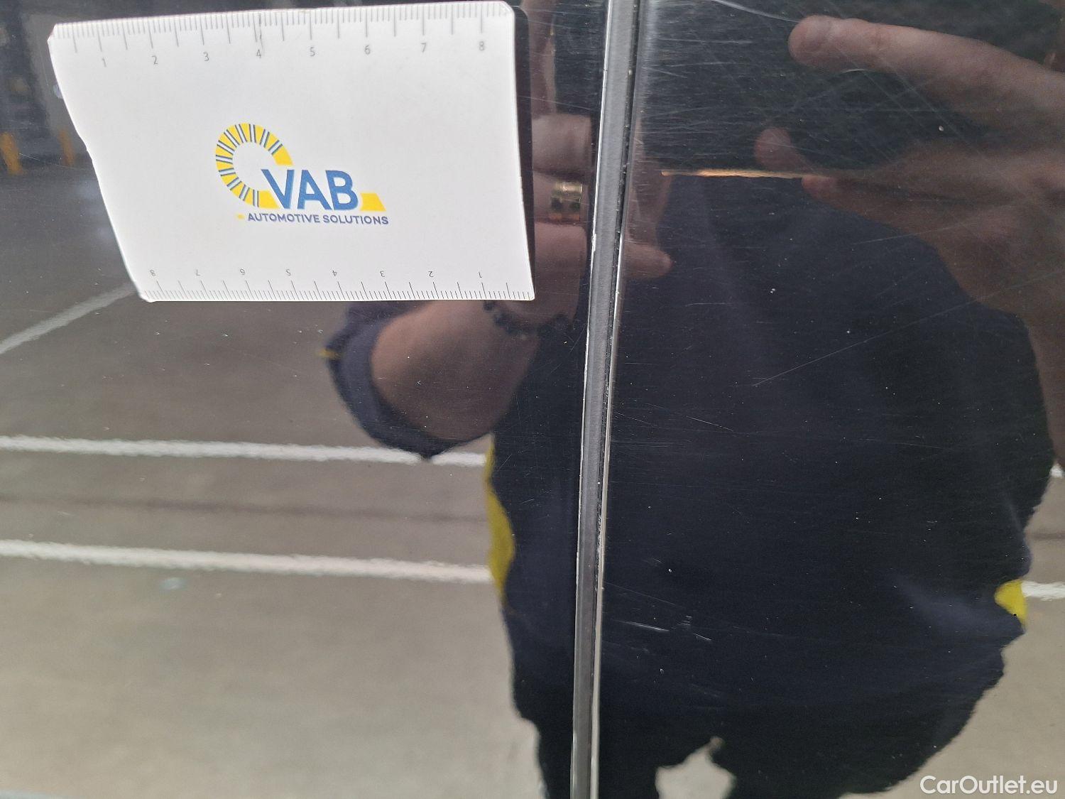  Peugeot  3008 Peugeot,  '16, Peugeot  1.5 BlueHDi 96kW S&S EAT8 GT Line 5d #34