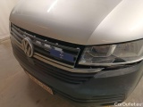  Volkswagen  Transporter Volkswagen  2.0 TDi SCR BMT 81/110 LWB 2.8T 4d #38