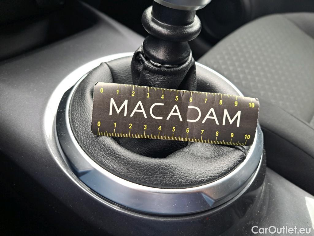  Land Rover  Discovery NISSAN Juke / 2019 / 5P / Crossover DIG-T 114 BVM6 Business Edition #7