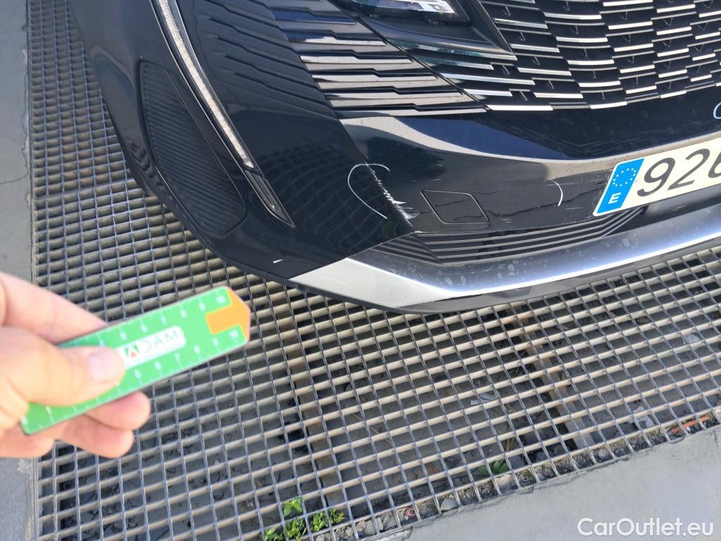  Peugeot  3008 PEUGEOT  / 2020 / 5P / todoterreno 1.5 BlueHDi 96kW (130CV) S&S Active Pack #37