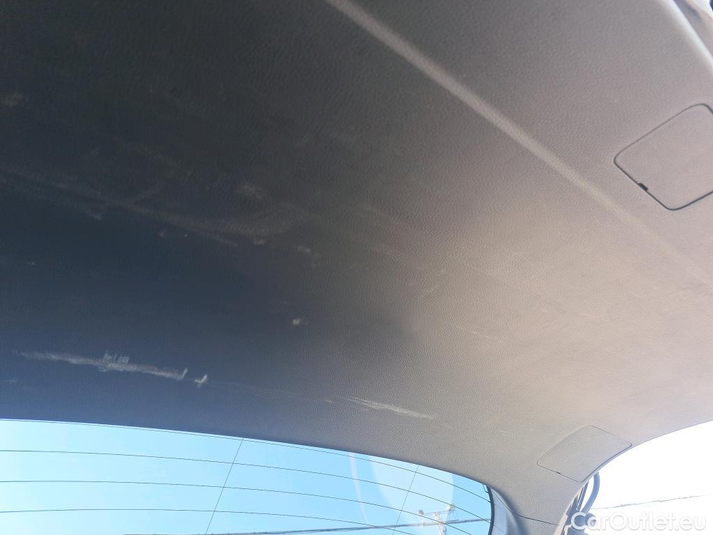  Toyota  RAV4 TOYOTA  / 2018 / 5P / todoterreno 2.5l PLUG-IN 300PH (e-CVT) Style Plus #10