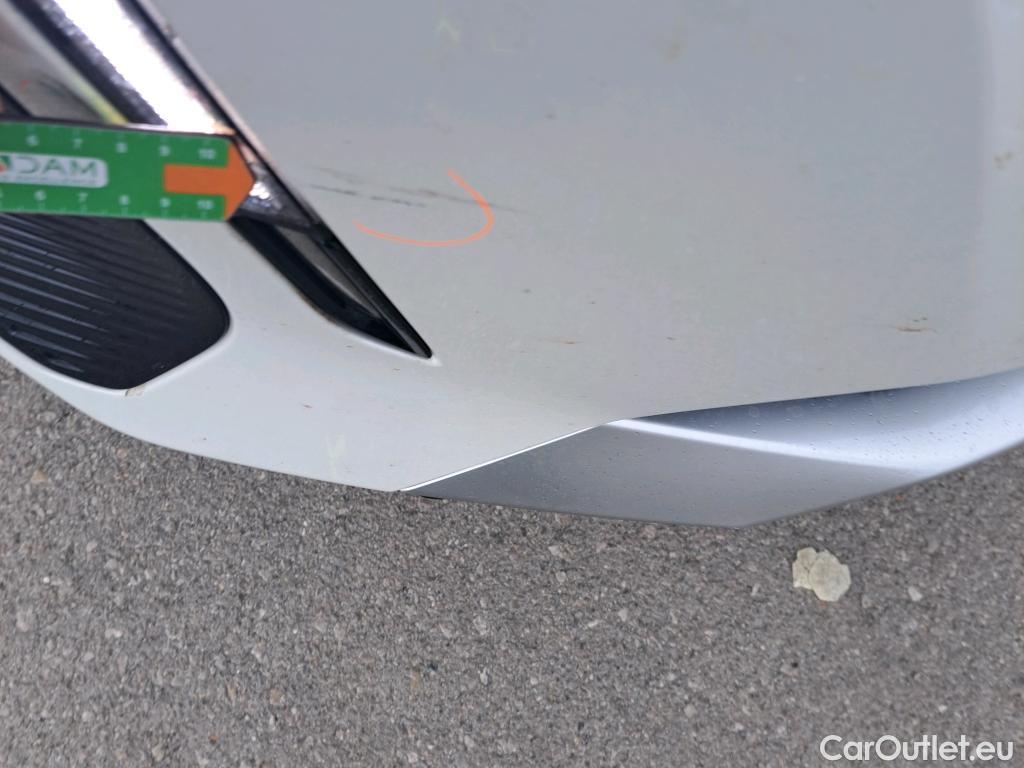  Peugeot  5008 PEUGEOT  / 2020 / 5P / todoterreno 1.5 BlueHDi 96kW (130CV) S&S Allure EAT8 #14