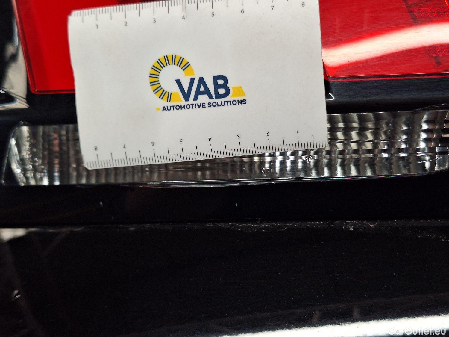  Peugeot  3008 Peugeot,  '16, Peugeot  1.5 BlueHDi 96kW S&S EAT8 GT Line 5d #62