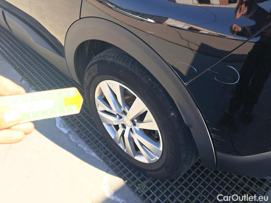  Peugeot  3008 PEUGEOT  / 2020 / 5P / todoterreno 1.5 BlueHDi 96kW (130CV) S&S Active Pack #10