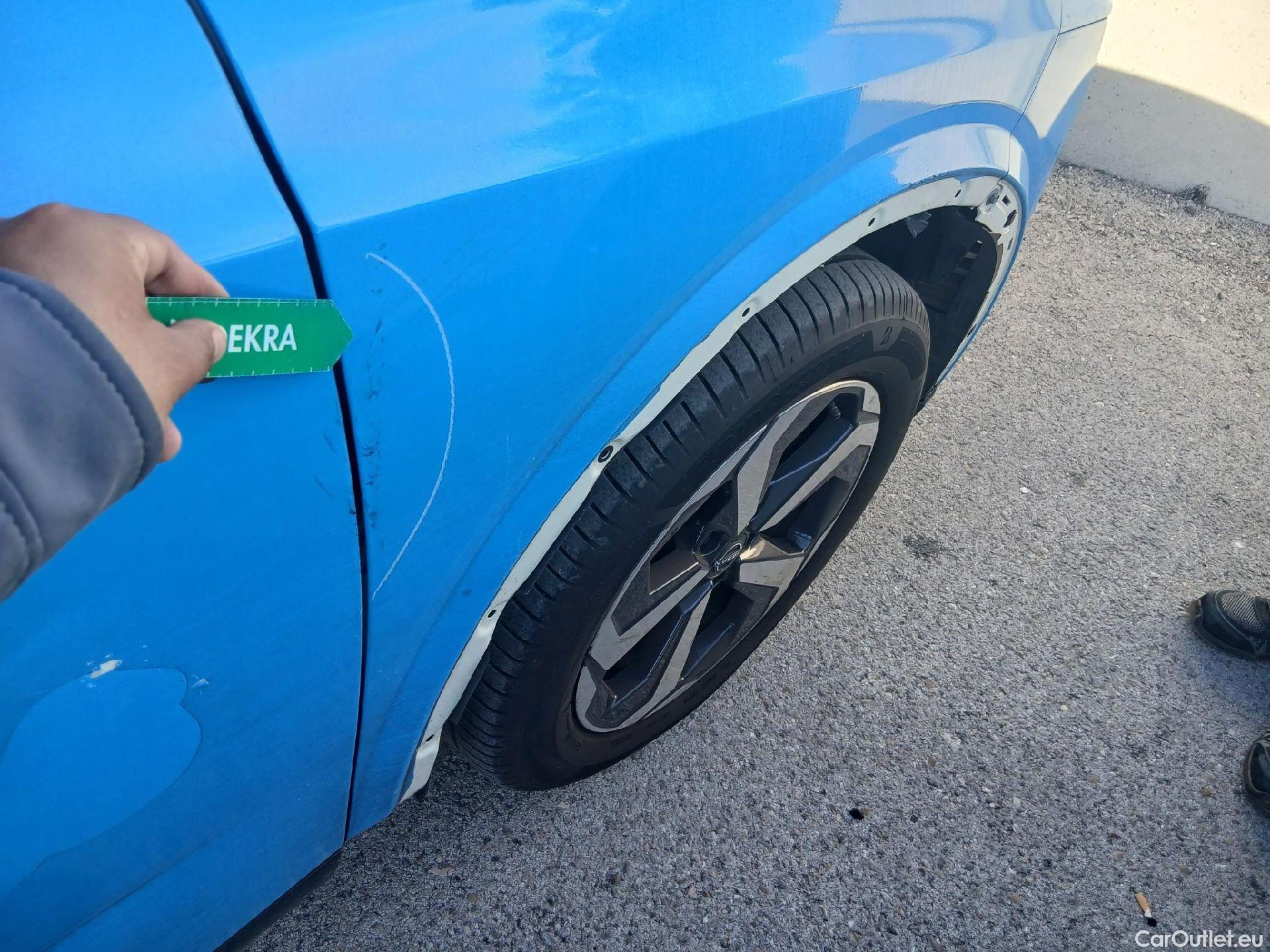  Nissan  Qashqai NISSAN  / 2021 / 5P / todoterreno DIG-T 116kW Xtronic N-Connecta #38