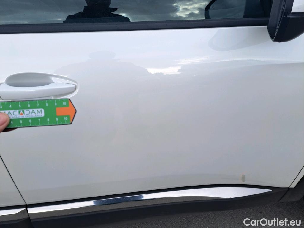  Peugeot  5008 PEUGEOT  / 2020 / 5P / todoterreno 1.5 BlueHDi 96kW (130CV) S&S Allure EAT8 #23