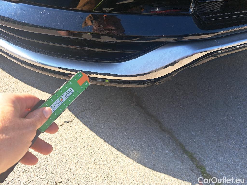  Toyota  RAV4 TOYOTA  / 2018 / 5P / todoterreno 2.5l PLUG-IN 300PH (e-CVT) Style Plus #24