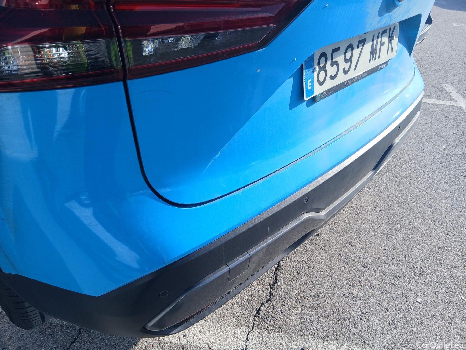  Nissan  Qashqai NISSAN  / 2021 / 5P / todoterreno DIG-T 116kW Xtronic N-Connecta #31