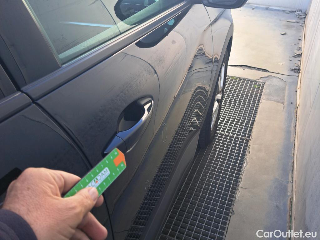  Peugeot  3008 PEUGEOT  / 2020 / 5P / todoterreno 1.5 BlueHDi 96kW (130CV) S&S Active Pack #30