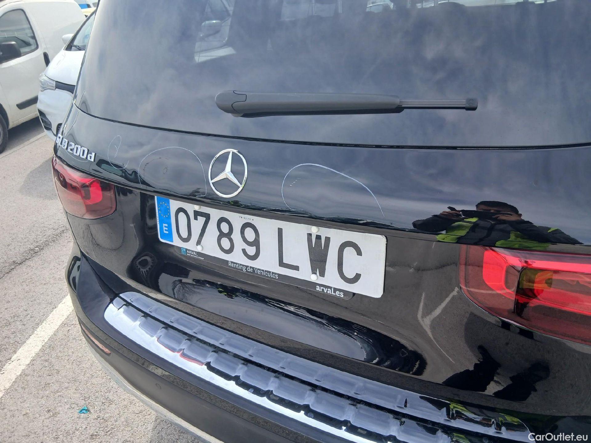  Mercedes  GLB MERCEDES-BENZ  / 2019 / 5P / todoterreno 2.0  200 D DCT 110KW (150CV) #34