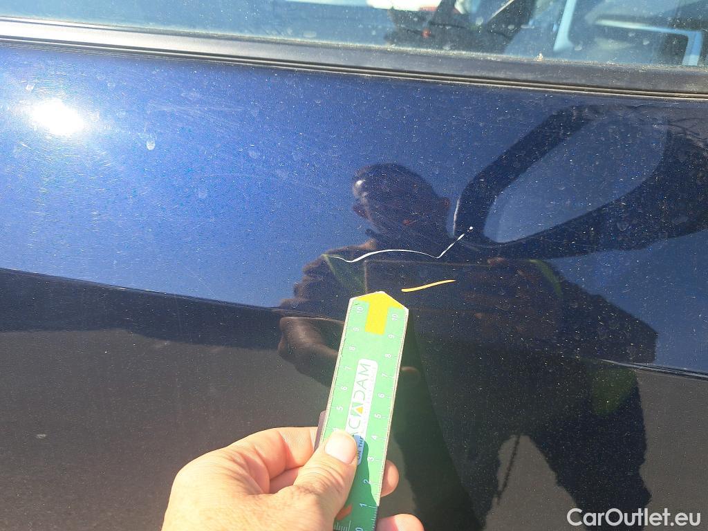  Toyota  RAV4 TOYOTA  / 2018 / 5P / todoterreno 2.5l PLUG-IN 300PH (e-CVT) Style Plus #6