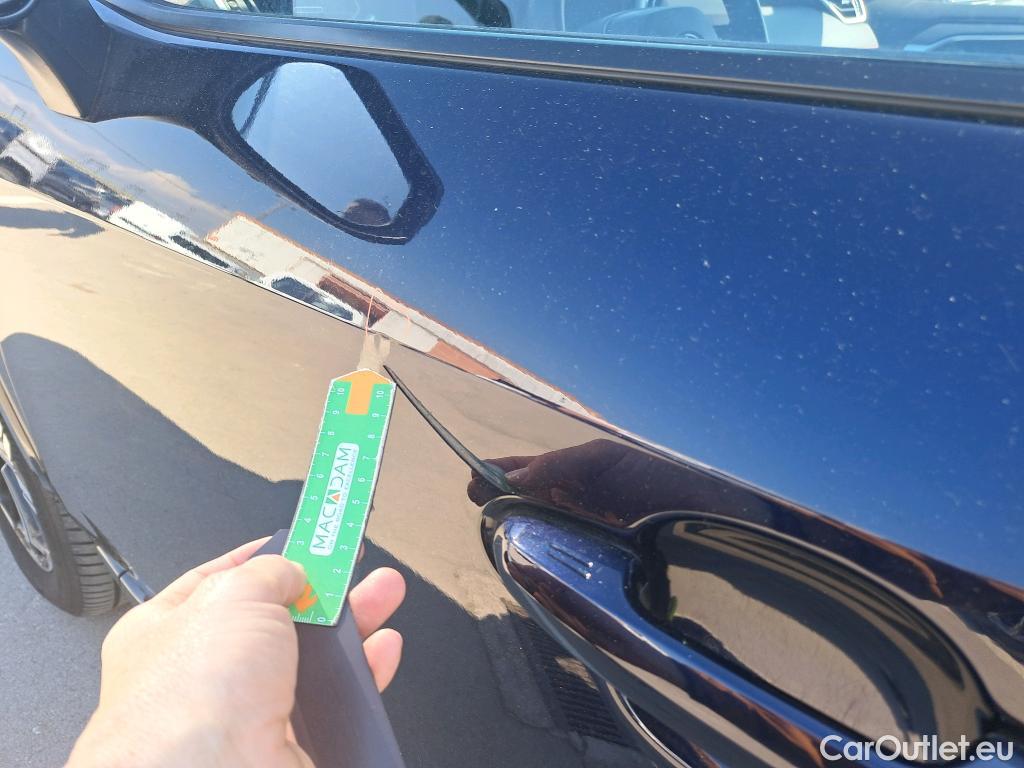  Toyota  RAV4 TOYOTA  / 2018 / 5P / todoterreno 2.5l PLUG-IN 300PH (e-CVT) Style Plus #30