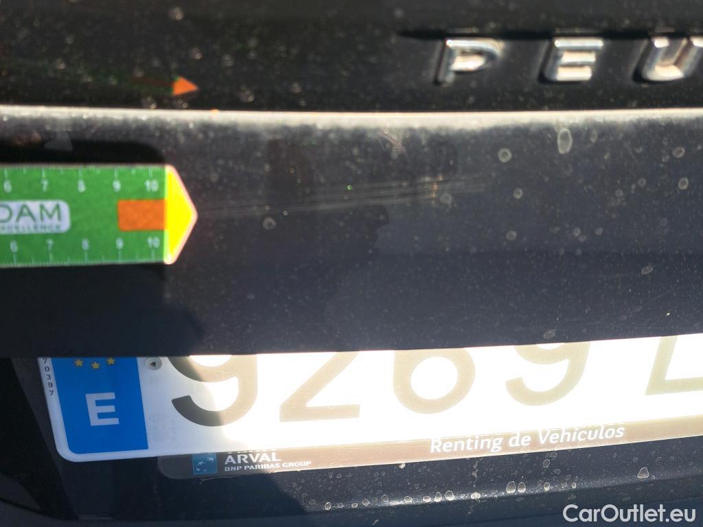  Peugeot  3008 PEUGEOT  / 2020 / 5P / todoterreno 1.5 BlueHDi 96kW (130CV) S&S Active Pack #49