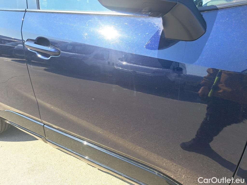  Toyota  RAV4 TOYOTA  / 2018 / 5P / todoterreno 2.5l PLUG-IN 300PH (e-CVT) Style Plus #5