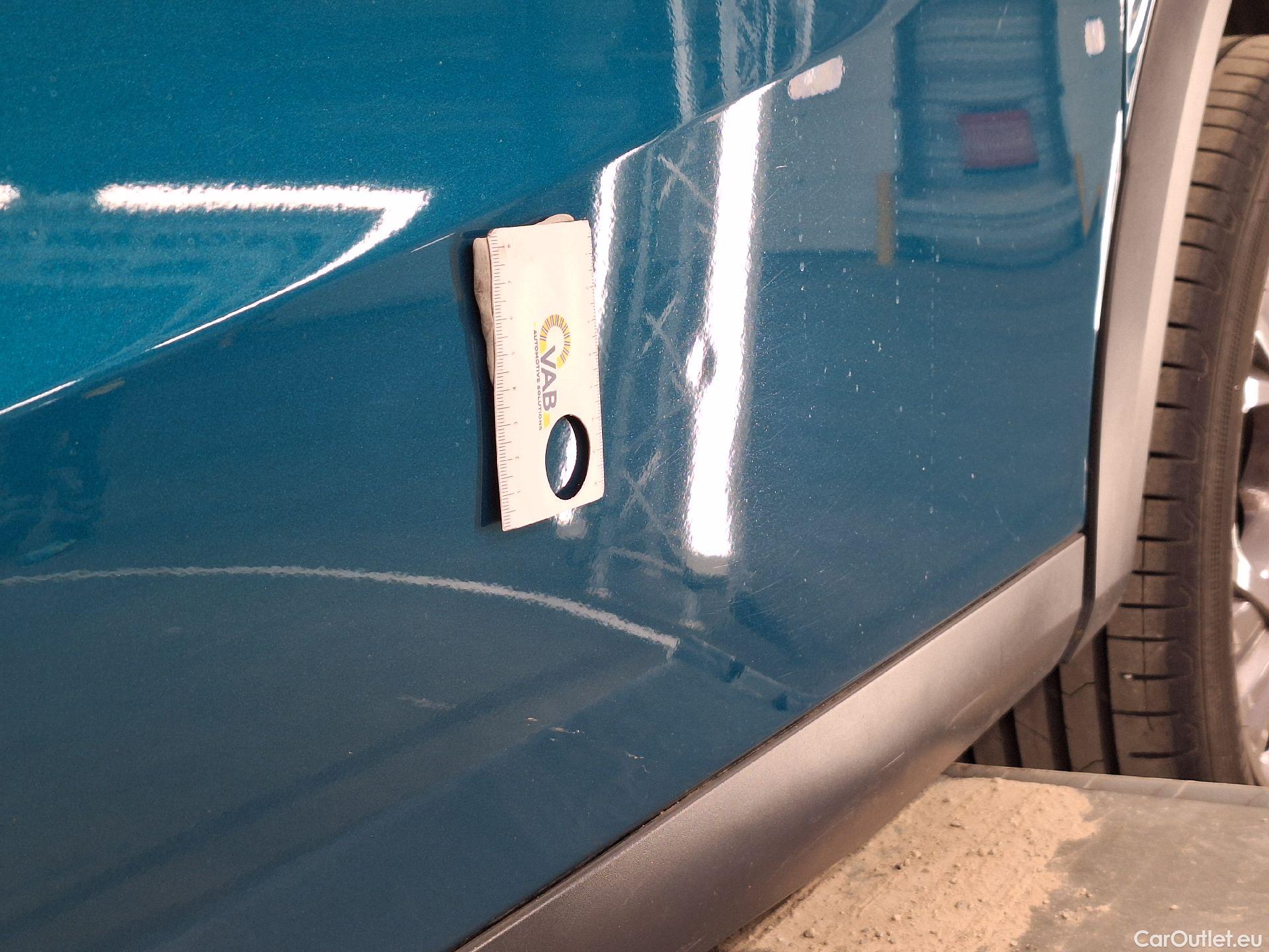  Citroen  DS3 DS,  CB '19, DS 3 Crossback PureTech 100 Manual Chic 5d #11