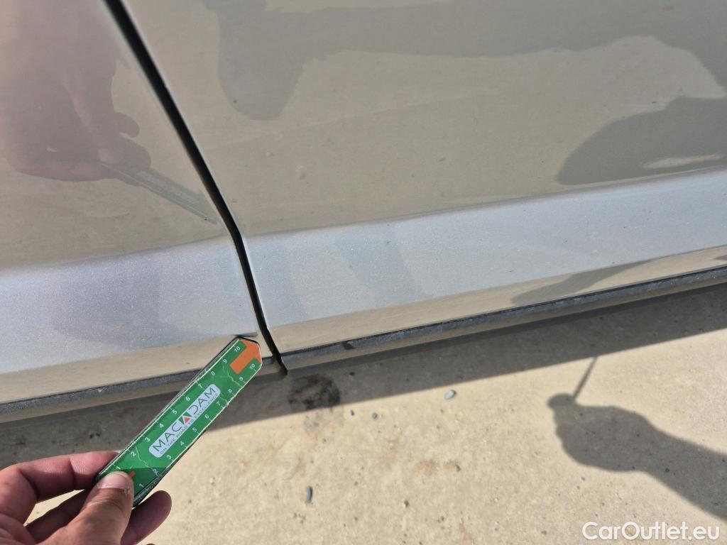  Seat  ATECA SEAT  / 2016 / 5P / todoterreno 2.0 TDI 110kW (150CV) DSG S&S Style Go #30